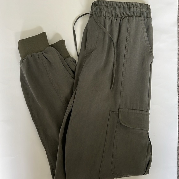 INC Cargo Jogger Pants in Moss Green XS - Picture 5 of 10